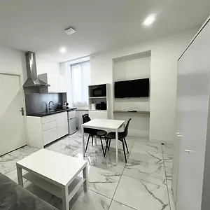 T2 Moderne A 10 Min Du Centre-ville De Appartement